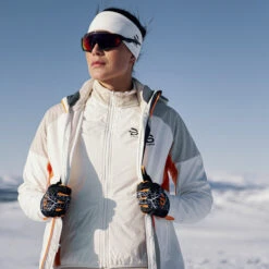 Daehlie Jacket Raw 4.0 For Women -Daehlie 3968 333185 10000 model 8 a61d77a0 075e 4e9c bc8e bb9ea20e2b58 original