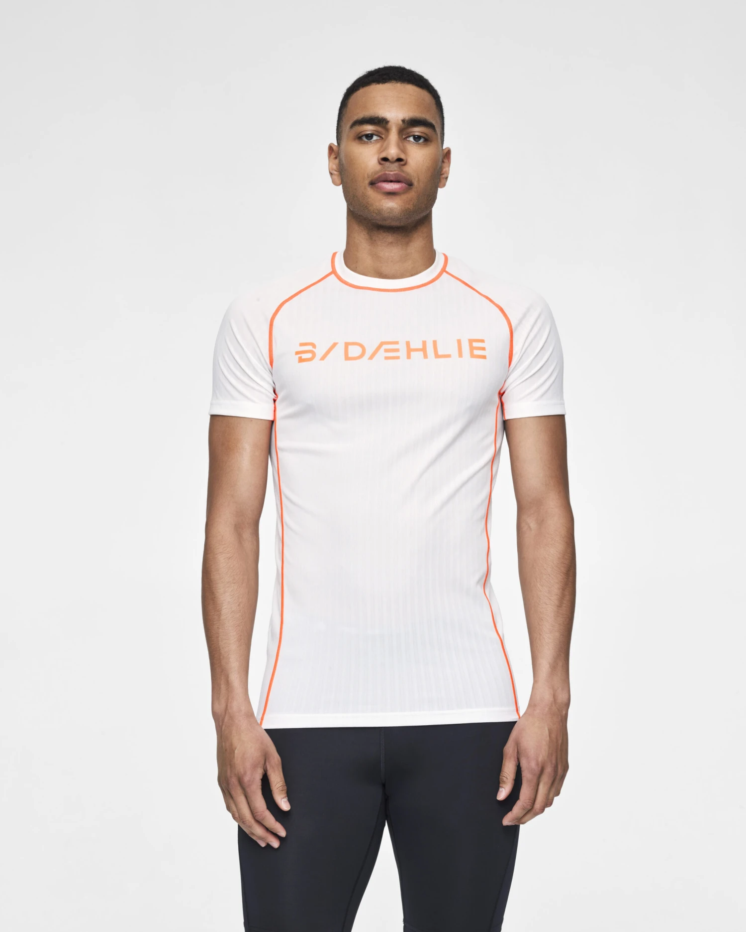 Daehlie Endurance Tech T-shirt For Men 3 Daehlie Endurance Tech T-shirt For Men