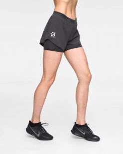 Daehlie Shorts Oxygen For Women
