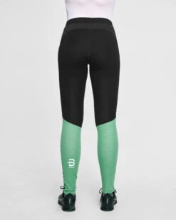 Daehlie Tights Winter For Women -Daehlie 5841 332788 53599 Model 2 dd0d69f7 a1cb 4aaa 8970 ee21fb1f7a7a original