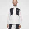Daehlie Vest Aware For Women -Daehlie 6007 333558 23500 Model 3 05be019c 6290 40ef bf70 15ca016d143f original
