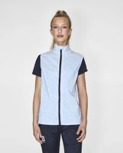 Daehlie Vest Run 365 For Women -Daehlie 6062 333713 13000 Model 3 38dd6d58 9e2d 47db 8b52 126a3b6bcefe original